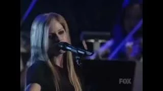 Avril Lavigne - Nobody's Home @ Live at Fashion Rocks 26/09/2004