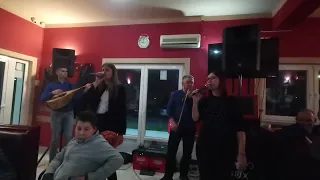 Ivona i Danica - Ne mogu bez žena (Official  live Video)