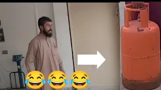 Molvi gas waly ko aj ho gya nuqsaan or Jawad madad krty krty bali ka bakra bn gya😂😂😂😂😂😂funny video..