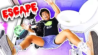 Escape The Bathroom Challenge!