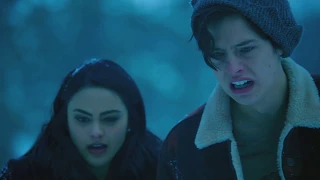 Riverdale dramatic moment: Cheryl Blossom tries to kill herself