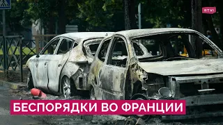 Горящие баррикады и столкновения с полицией: бунт из-за убийства подростка во Франции