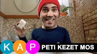 PETI KEZET MOS - a musical