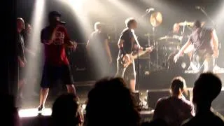 Dog Eat Dog - No Fronts live Helmond de Lakei - 23/10/11