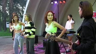 сольный концерт группы Ровесники 1 часть