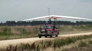 Big Boy Hang Glider Towing June 5, 2010.mp4