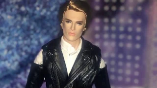 Unboxing & Reviewing “Level of Suspense” Lukas Maverick “NuFace” Fashion Figure by Integrity Toys!
