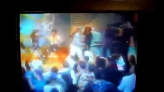 LISA,LISA & CULT JAM PERFORMING "LET THE BEAT HIT'EM ON CLUB MTV 1991