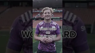 Quick fire questions with Damian McKenzie!