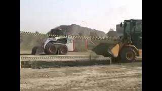 Mini Backhoe :Venieri 1.33B vs Bobcat and mini excavator