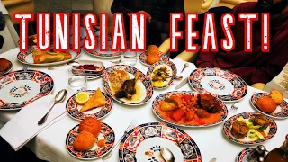 Trying TUNISIAN food! Tunis local food and STREET FOOD tour! الغذاء التونسي