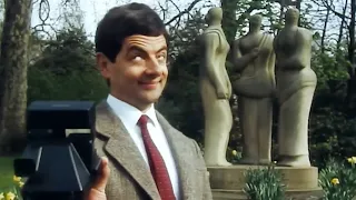 Trying to Take The Perfect Selfie! | Mr Bean Live Action | Funny Clips | Mr Bean