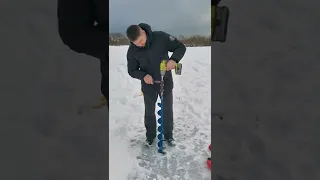 бурить лёд гайковертом