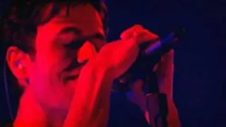 Enrique Iglesias - Ring my bells (live).flv