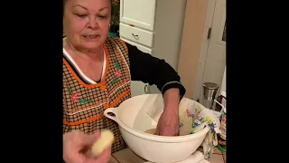 How To Make Buñuelos