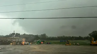 Columbia, Tennessee tornado about to cross interstate 65