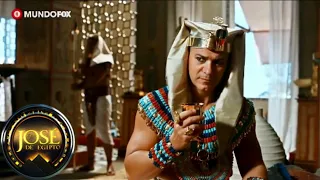 El faraón se entera que José puede interpretar los sueños: José de Egipto