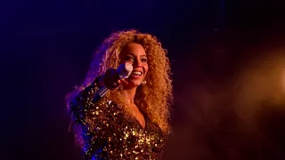 Beyoncé - Irreplaceable - Glastonbury 2011