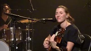 Aldous Harding - The Barrel (Live) Paris, Le Trianon - 28/03/2023