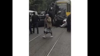 Авария в Алматы: трамвай и 20 автомобилей