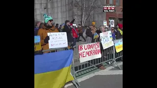 Ukrainians Protest Against Russia Invasion Outside U.N Headquarters In New York  | World News