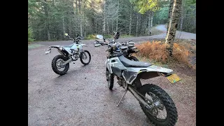 2022 Husqvarna FE 350s First Ride & Review!  Pavement, to gravel to single track! 501/350 swap!