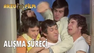 Bizim Aile - Alışma Süreci