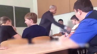 Навальный ПРОВОКАТОР учитель школьникам. Россия