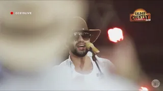 Gusttavo Lima - Perrengue (Caldas Country 2019 / Ao Vivo) | O Embaixador