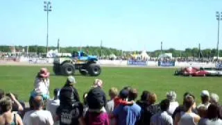 Truckfest 2011 BigFoot 17 Car Crush