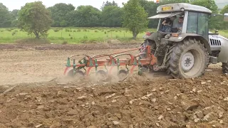 Ploughing In Dry Conditions | Kverneland  Model A8 Auto-Reset | Lamborghini R5 130