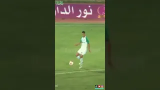 القنطرة الصغيرة من لاعب الرجاء البيضاوي بدر بانون