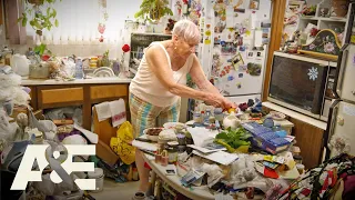 13 TONS of Junk Hauled from Retired Nurse's Home | Hoarders | A&E
