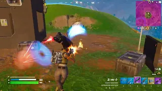 Fortnite - eliminate an opponent with a Darth Vader skin and take the win