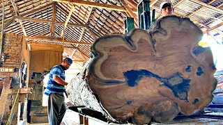 Messy Teak Log Turns Into Stunning Woodwork