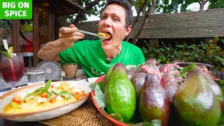 Thailand’s UNIQUE Avocado Red Curry!! Delicious + Healthy Thai Food in Chiang Mai!!