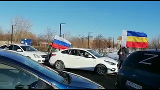 #СвоихНеБросаем