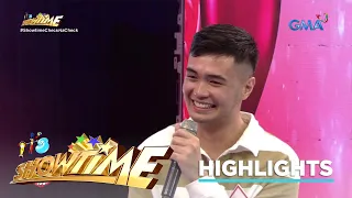 It's Showtime: Binatang mahilig sa lambing, nakahanap ng bagong lalambingin! (EXpecially For You)