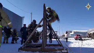 Соревнования по кроссфиту среди звеньев ГДЗС