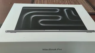 Simple Vlog: Unboxing MacBook Pro M3
