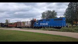 Garden Is Toast, Old Conrail Locomotive Passes With More Smart Siding! #trains | Jason Asselin