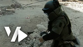 THE HURT LOCKER Got A Wire Official Clip