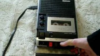 1977 Sony TC-207C cassette recorder