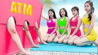 AMAZING BATHROOM GIRL IN THE MAGIC GAME BATTLE NERF Dr Girl Nerf Guns FUNNY ATM GIRL PRANK CODO FUN