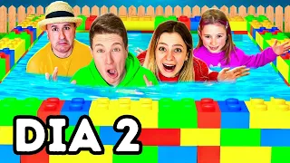 HICIMOS UNA PISCINA DE LEGOS EN MI CASA! CONSTRUIMOS UNA PISCINA GIGANTE POR 24 HORAS!!🧱