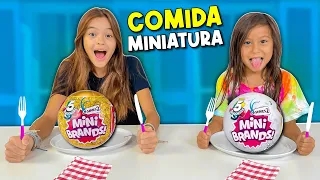 Quem COMER Mais COMIDA De MINI BRANDS Ganha | DESAFIO