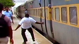 TRAIN ACCIDENT : MAN FALLS FROM TRAIN!!!