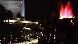 Two Mirage Volcano Eruptions, Las Vegas Strip 08-12-2014