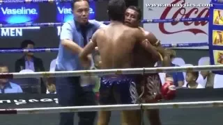 Pornsanae VS E.T / Muay Thai Fight: Rajadamnern Stadium Bangkok - 9th November 2014