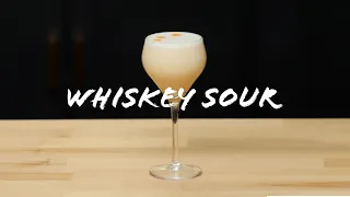 Is Whiskey Sour the Perfect Drink? (Whiskey + Egg White for the win!)